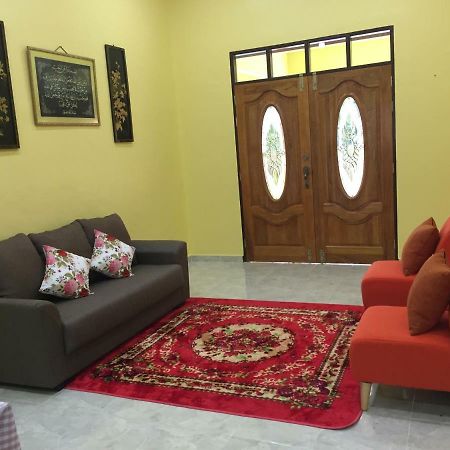 Homestay Talina Куала-Тренгану Экстерьер фото