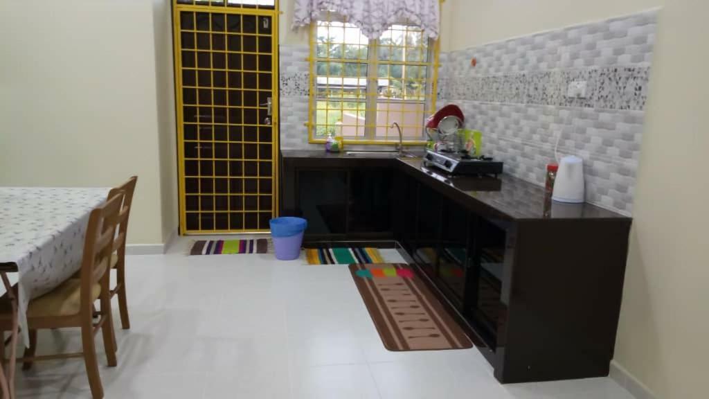 Homestay Talina Куала-Тренгану Экстерьер фото