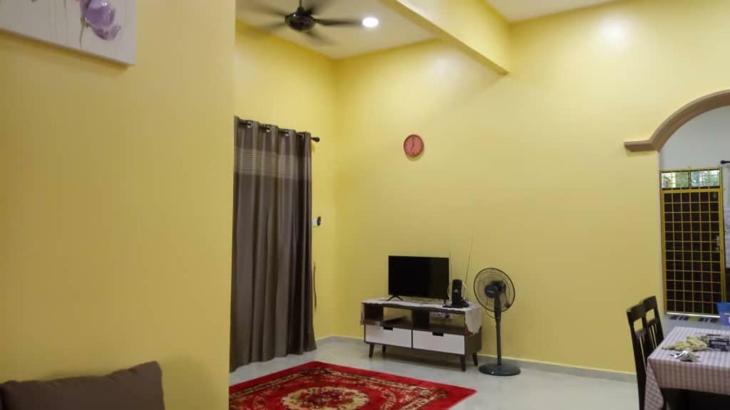 Homestay Talina Куала-Тренгану Экстерьер фото